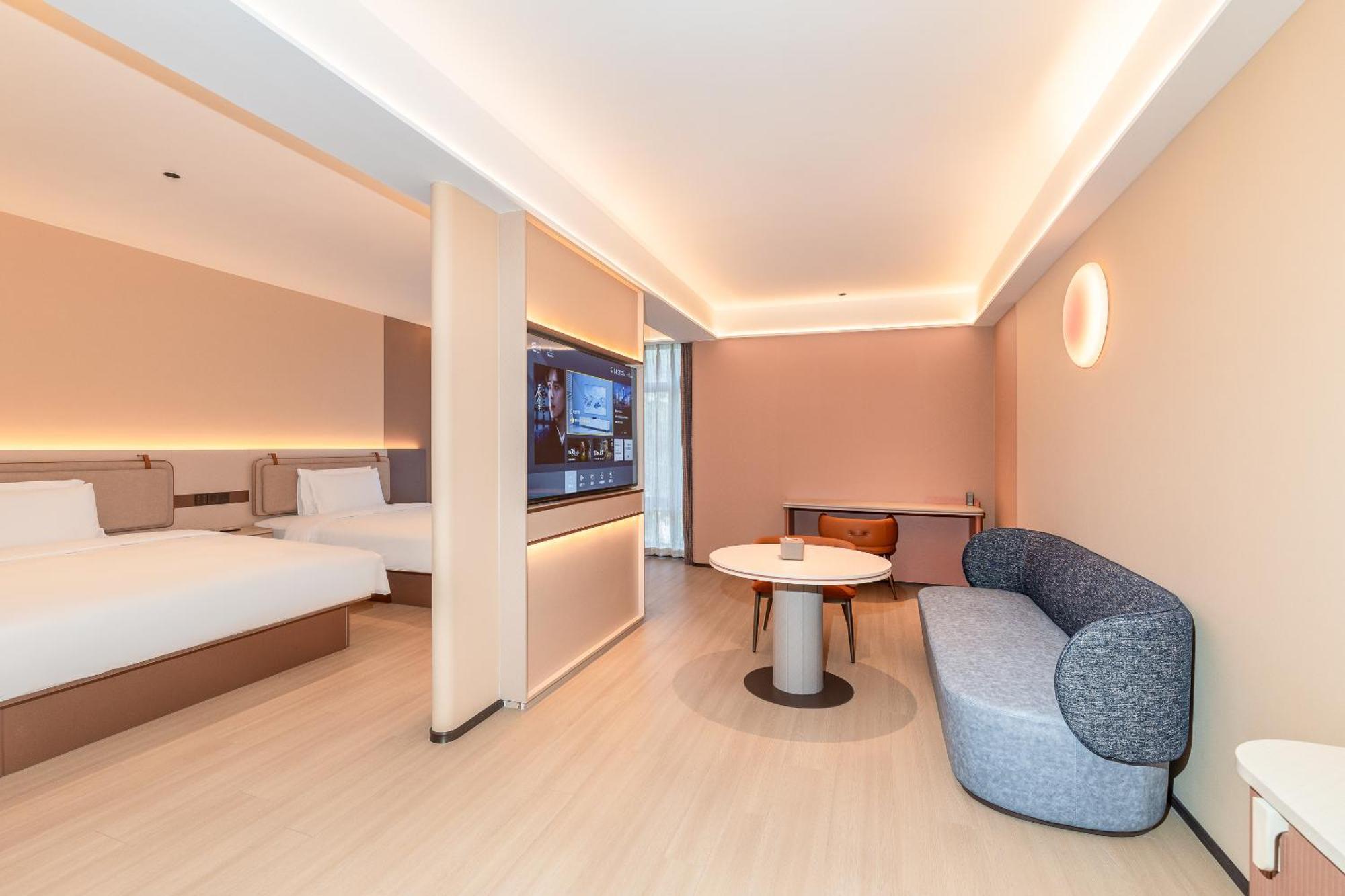 Mehood Lestie International Hotel Zhuhai Lovers Road Branch - Free Breakfast & Free Afternoon Tea & Free Midnight Snack Exterior photo