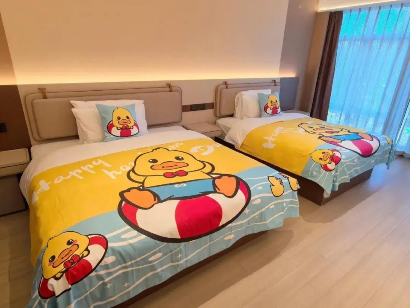 Mehood Lestie International Hotel Zhuhai Lovers Road Branch - Free Breakfast & Free Afternoon Tea & Free Midnight Snack Exterior photo