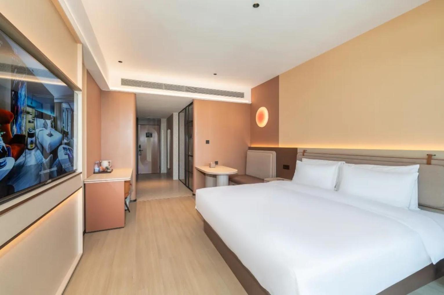 Mehood Lestie International Hotel Zhuhai Lovers Road Branch - Free Breakfast & Free Afternoon Tea & Free Midnight Snack Exterior photo